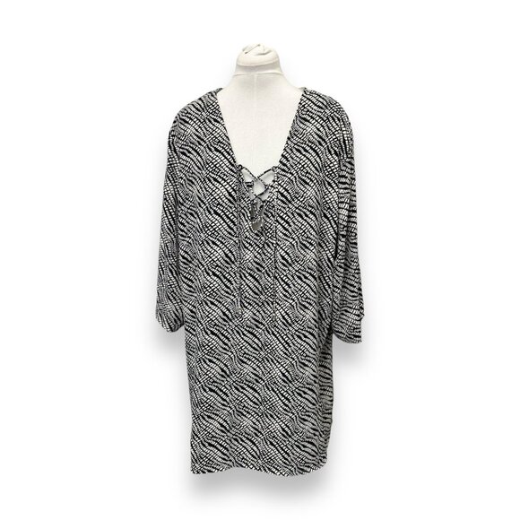 Pacific Beach 3X Black & Ivory Coverup Dress Lace-Up Front Geometric Pattern - Picture 1 of 9